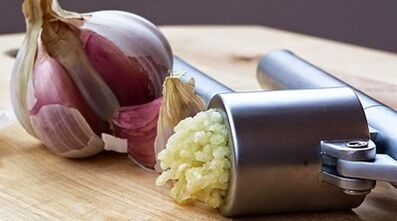 Rules for using garlic to increase potential